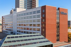 Hilton Fort Wayne at Grand Wayne Convention Center