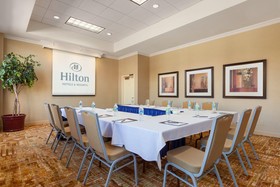 Hilton Fort Wayne at Grand Wayne Convention Center