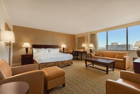 Hilton Fort Wayne at Grand Wayne Convention Center