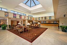 Ramada Plaza by Wyndham Fort Wayne Hotel & Conference Center