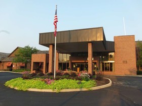 Ramada Plaza by Wyndham Fort Wayne Hotel & Conference Center