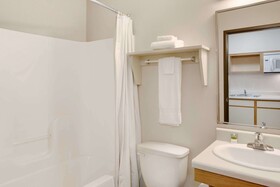 Woodspring Suites Fort Wayne
