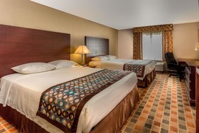 Super 8 by Wyndham Frankfort IN