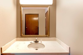 Super 8 by Wyndham Frankfort IN
