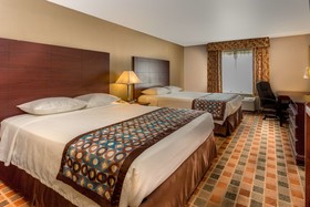 Super 8 by Wyndham Frankfort IN