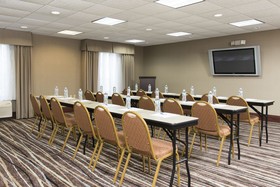 Holiday Inn Express Gas City