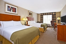 Holiday Inn Express Hotel & Suites Goshen