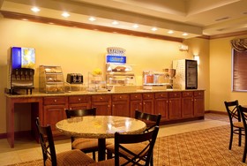 Holiday Inn Express Hotel & Suites Goshen