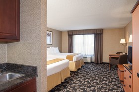 Holiday Inn Express Hotel & Suites Greenwood