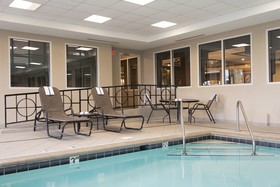 Holiday Inn Express Hotel & Suites Greenwood