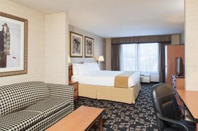 Holiday Inn Express Hotel & Suites Greenwood