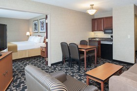 Holiday Inn Express Hotel & Suites Greenwood