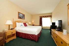 Best Western Plus Howe Inn