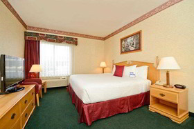 Best Western Plus Howe Inn
