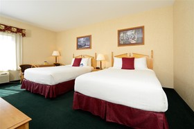 Best Western Plus Howe Inn