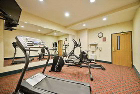 Best Western Plus Howe Inn