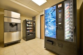 Best Western Plus Howe Inn