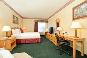 Best Western Plus Howe Inn