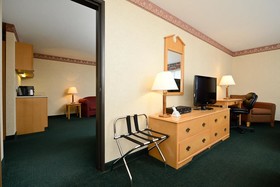 Best Western Plus Howe Inn
