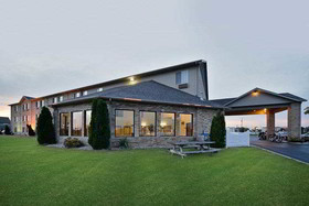 Best Western Plus Howe Inn