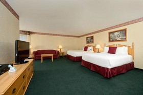 Best Western Plus Howe Inn