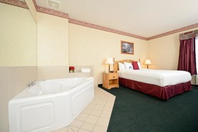 Best Western Plus Howe Inn