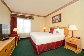 Best Western Plus Howe Inn