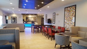 Holiday Inn Express Howe