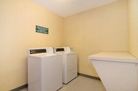 Quality Suites Indianapolis