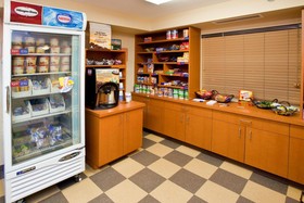 Candlewood Suites Indianapolis Downtown Medical District