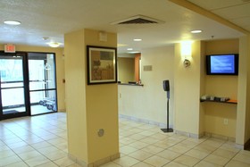 Candlewood Suites Indianapolis Downtown Medical District