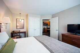 Candlewood Suites Indianapolis Northwest