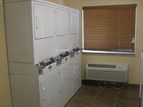 Candlewood Suites Indianapolis Northwest