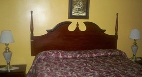 Catalina Airport Motel