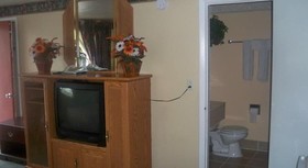 Catalina Airport Motel