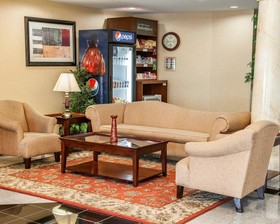 Comfort Suites near Indianapolis Airport