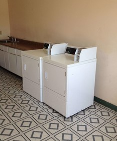 Country Hearth Inn & Suites - Indianapolis