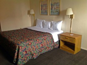 Country Hearth Inn & Suites - Indianapolis