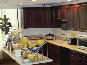 Days Inn by Wyndham Indianapolis Northeast