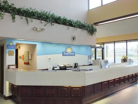 Days Inn by Wyndham Indianapolis Northeast