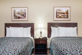 Days Inn by Wyndham Indianapolis Northeast