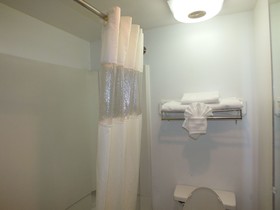 Days Inn by Wyndham Indianapolis Northeast
