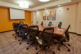 Drury Inn & Suites Indianapolis Northeast