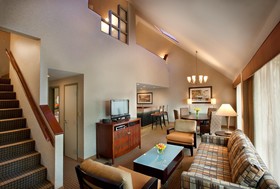 Embassy Suites by Hilton Indianapolis Downtown
