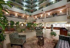 Embassy Suites by Hilton Indianapolis Downtown