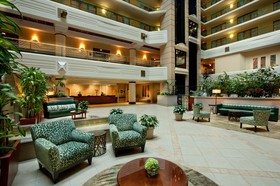 Embassy Suites by Hilton Indianapolis Downtown