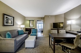 Embassy Suites by Hilton Indianapolis North