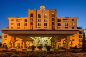 Embassy Suites by Hilton Indianapolis North