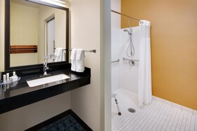 Fairfield Inn & Suites Indianapolis Airport