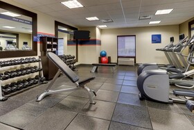 Hampton Inn & Suites Indianapolis-Airport